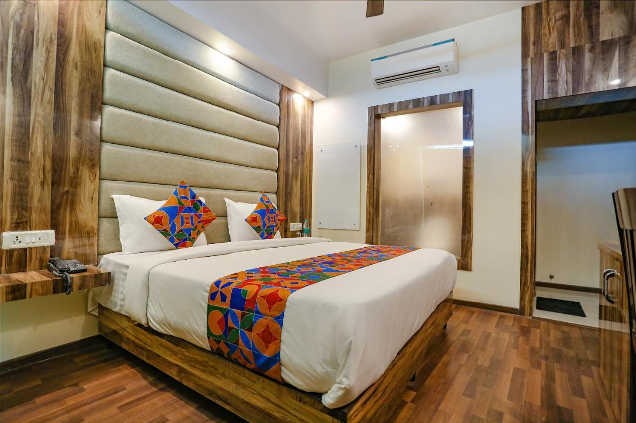 Fabexpress Kapashera Residency Near Igi Airport New Delhi Gurgaon Eksteriør bilde