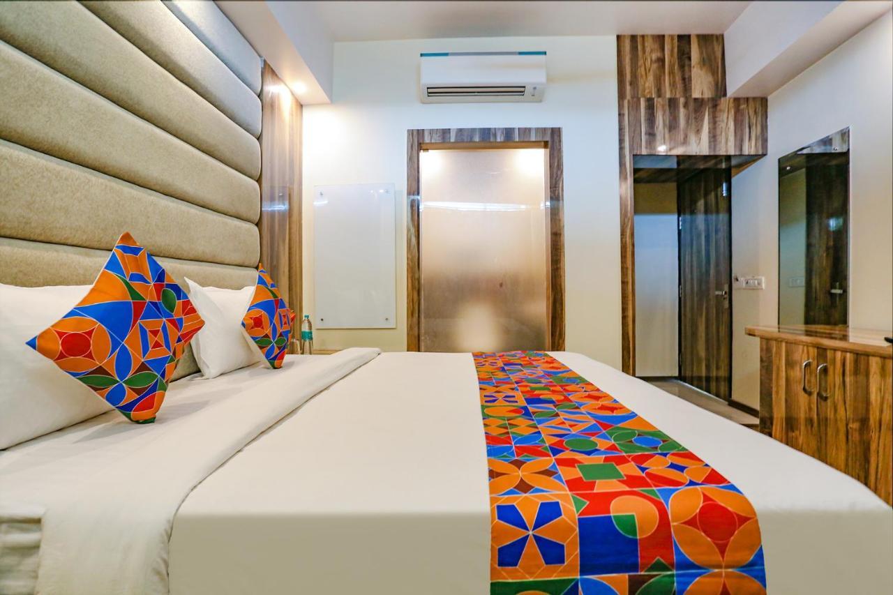 Fabexpress Kapashera Residency Near Igi Airport New Delhi Gurgaon Eksteriør bilde